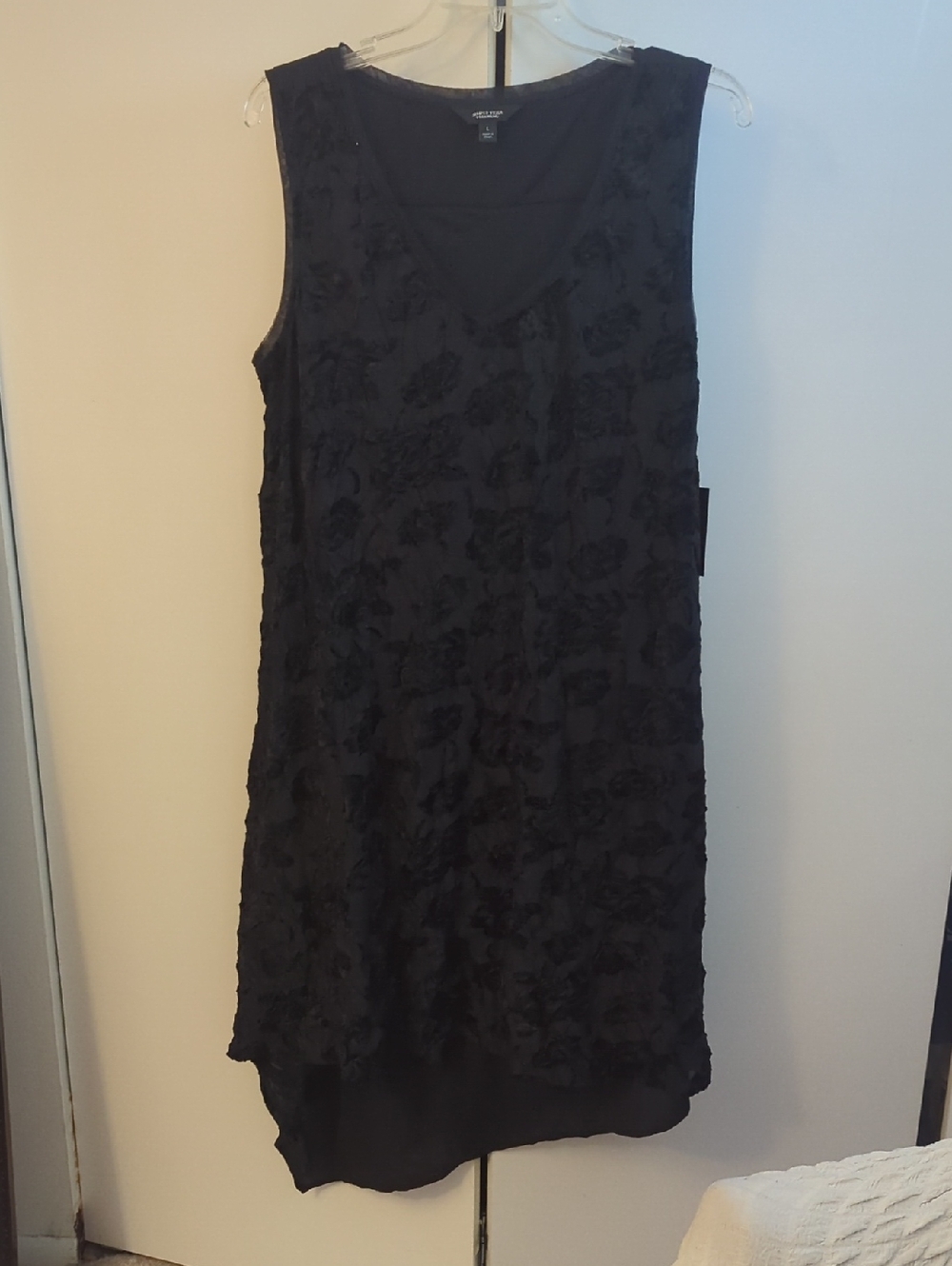 Simply Vera Vera Wang Black V-neck Dress